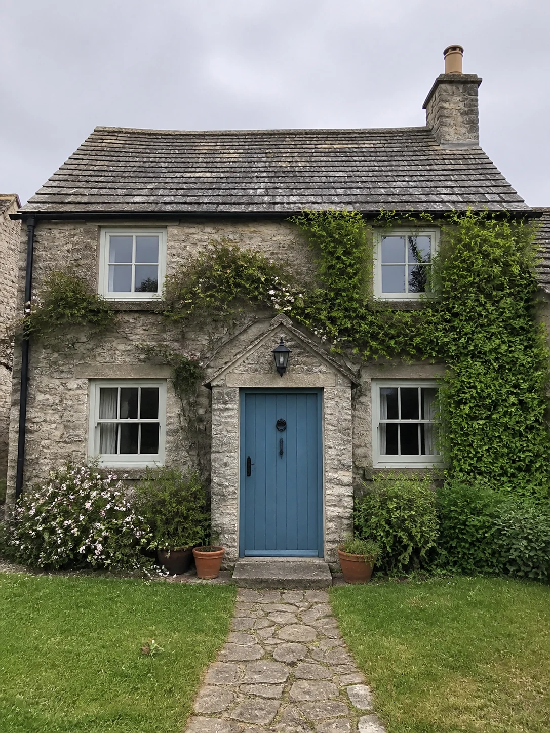 Stone cottage source photo before ink sketch conversion